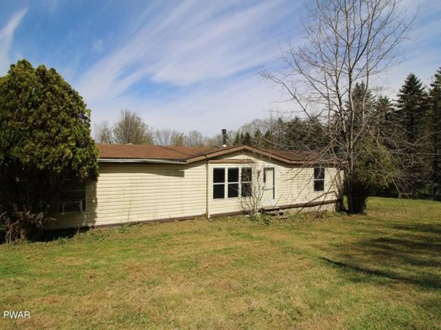 House for sale in South Sterling, Pennsylvania