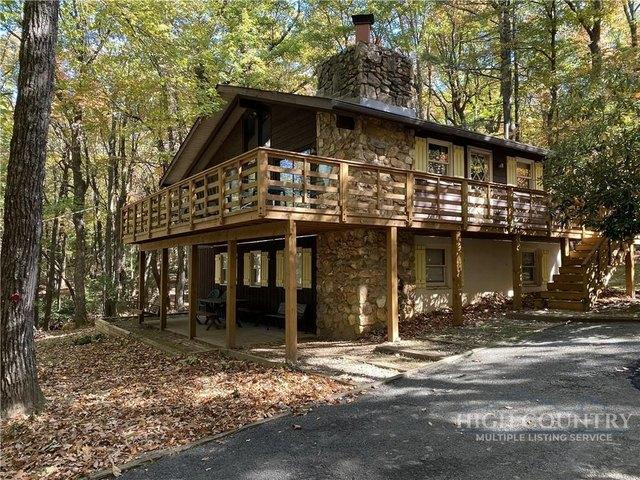 House for sale in Roaring Gap, Alleghany County