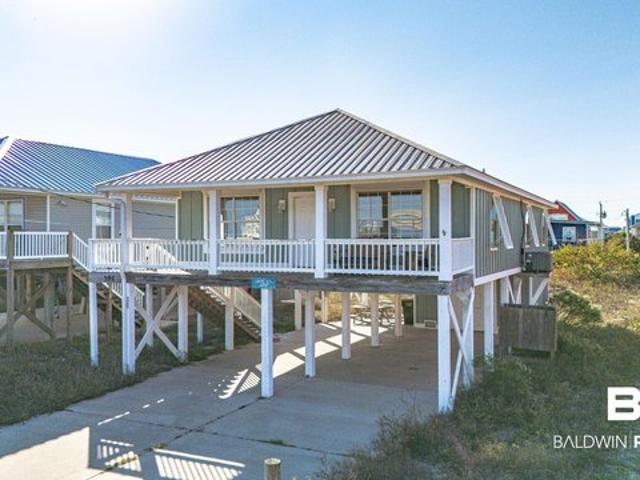 House for sale in Gulf Shores, Alabama