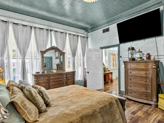 House for sale in Salvisa, Kentucky