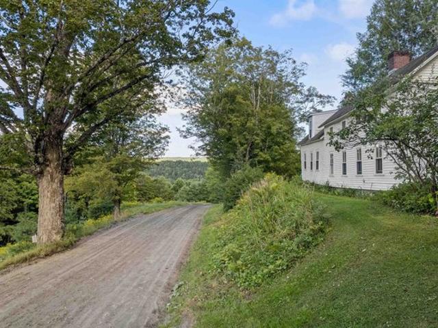 House for sale in Morgan Corners, Barnard