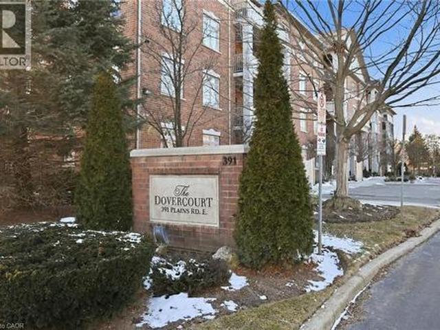Condo for sale in Burlington, Ontario