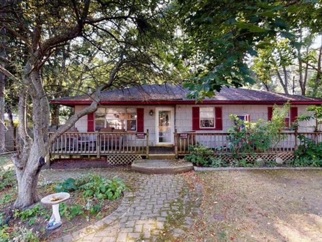 House for sale in Centereach, New York