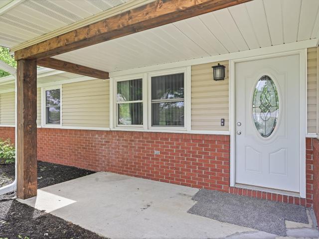 House for sale in Albany, Indiana