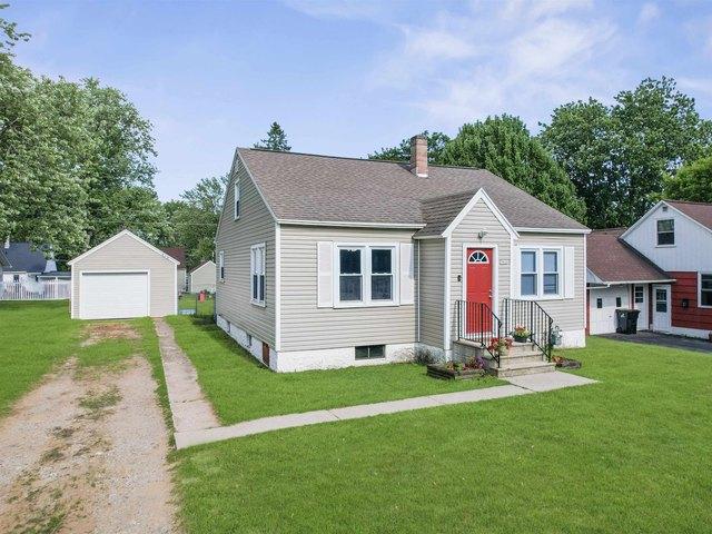 House for sale in Menominee, Michigan