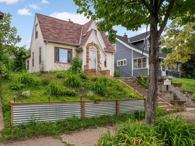 House for sale in Hennepin, Minnesota