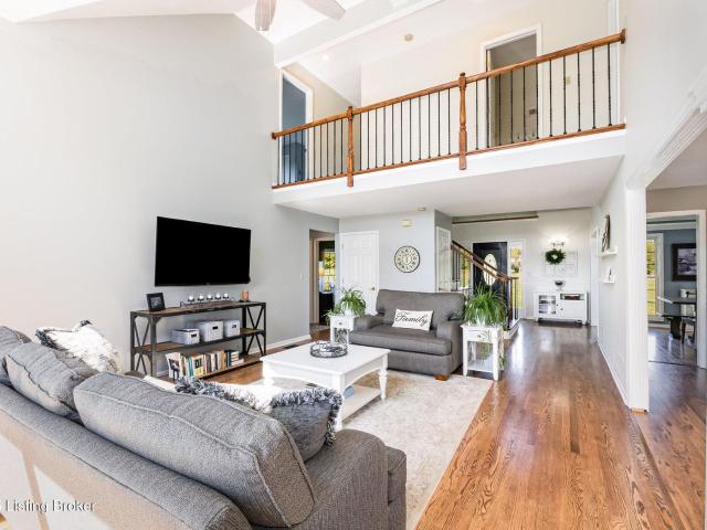 House for sale in Smithfield, Kentucky
