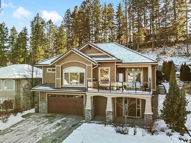 Condo for sale in Winfield, British Columbia