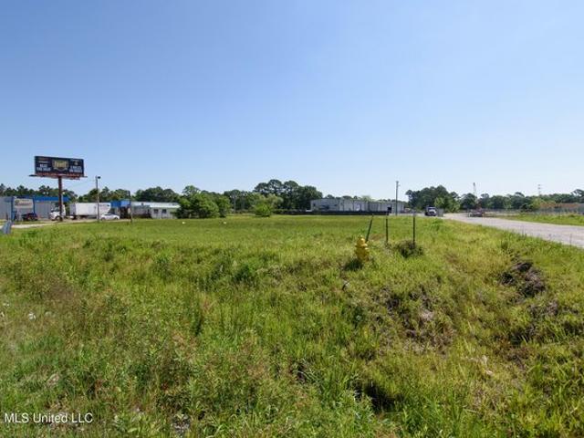 Land for sale in Moss Point, Mississippi