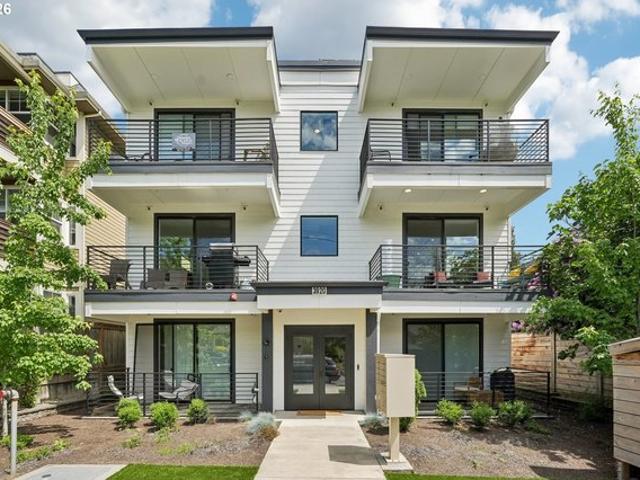 Condo for sale in Portland, Multnomah County