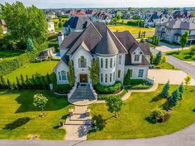 House for sale in Brossard, Quebec