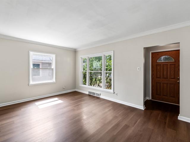 House for sale in Glen Echo, Des Moines
