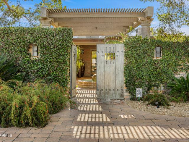 House for sale in Paradise Valley, Arizona