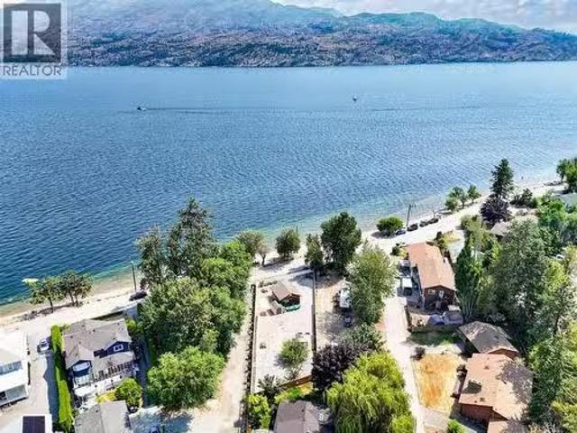 House for sale in Peachland, British Columbia