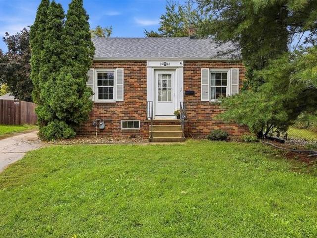 House for sale in Cedar Rapids, Linn County