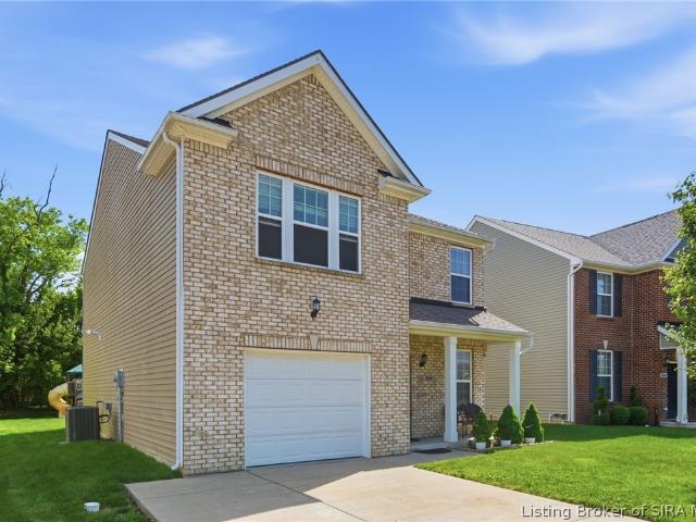 House for sale in Jeffersonville, Indiana