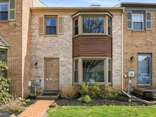 Townhouse for sale in Cedars, Pennsylvania