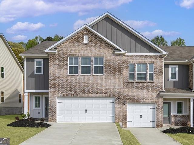 Townhouse for sale in Oakwood, Georgia