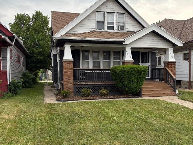 House for sale in Milwaukee, Wisconsin