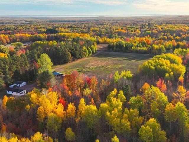 House for sale in Highbridge, Town of Ashland