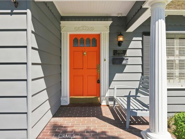 House for sale in Long Beach, California