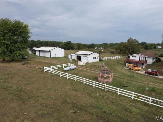 Farm for sale in Bowling Green, Pike County