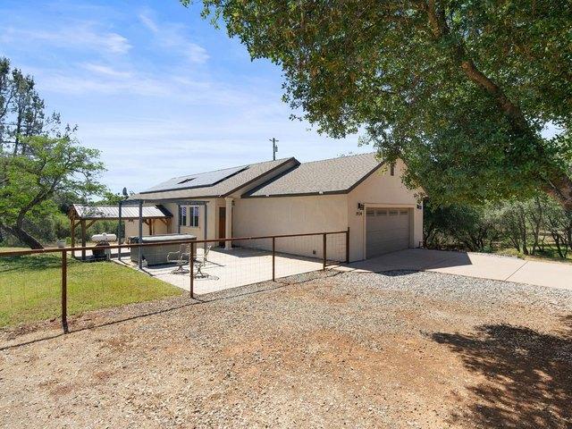 House for sale in Rescue, California