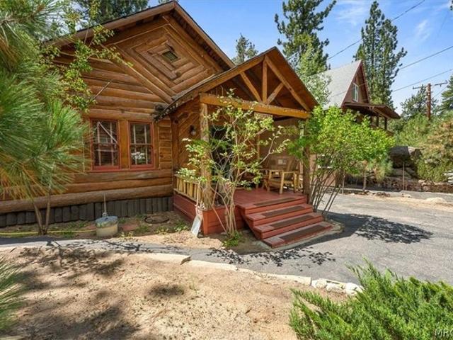 House for sale in Fawnskin, California
