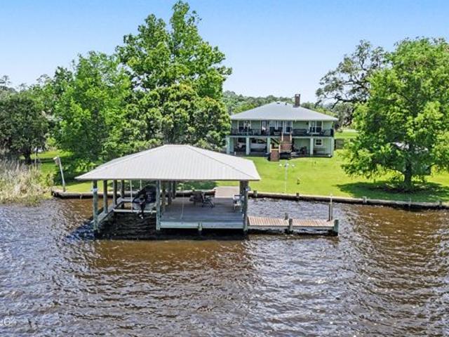 House for sale in Moss Point, Mississippi