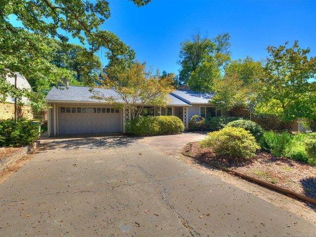 House for sale in Kensington, Tulsa