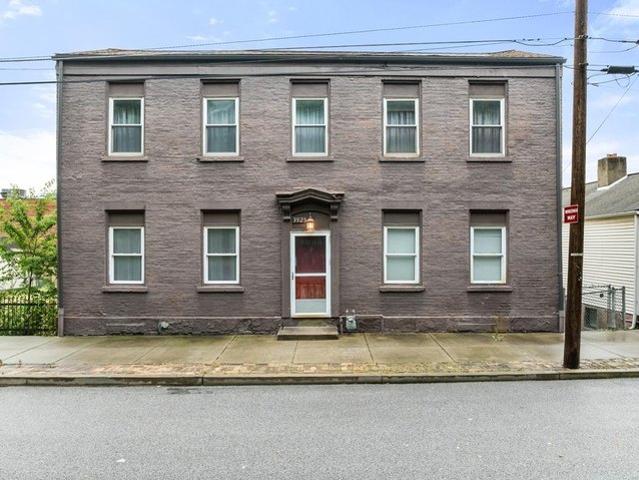 House for sale in Wheeling, West Virginia