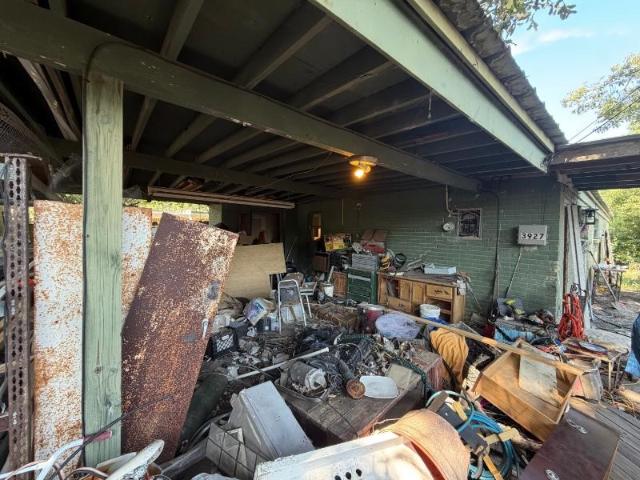House for sale in Bacliff, Texas
