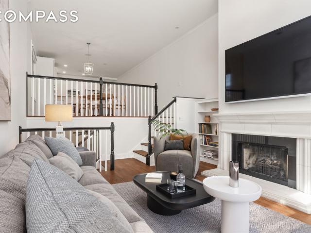 Property for rent in Chicago Park, Illinois