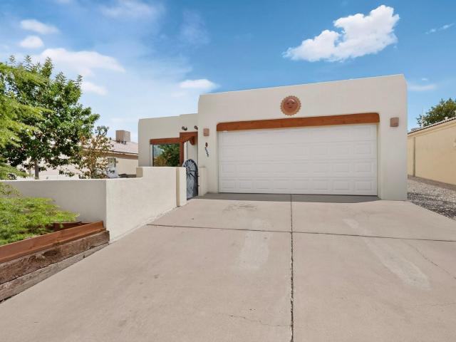 House for sale in New Mexico