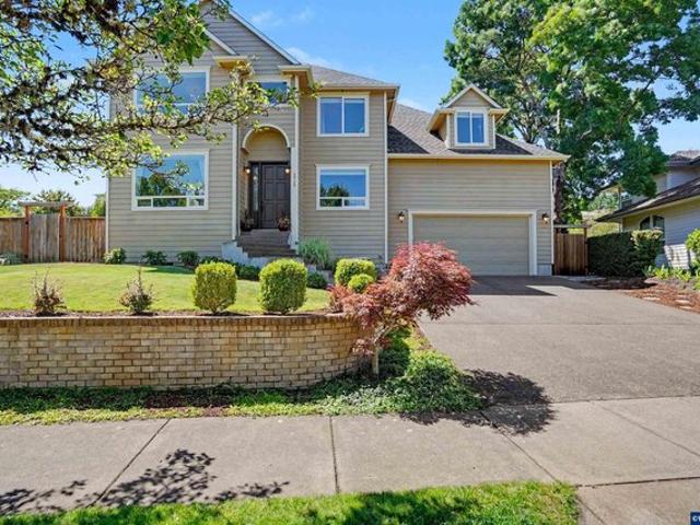 House for sale in Oregonia