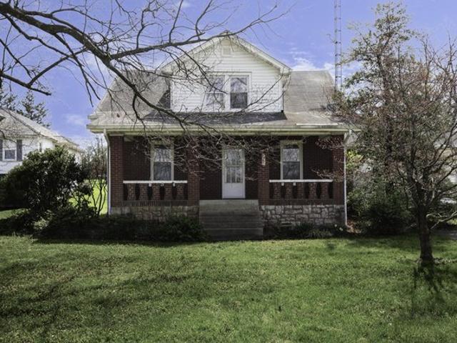 House for sale in Versailles, Kentucky