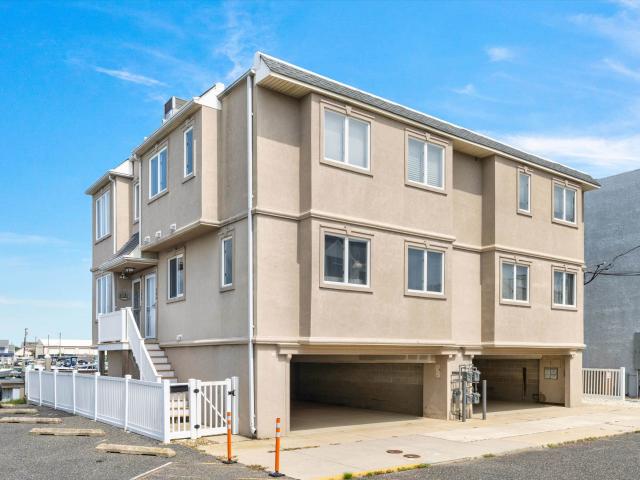 Condo for sale in Stone Harbor, New Jersey