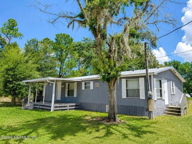 House for sale in Palatka, Florida