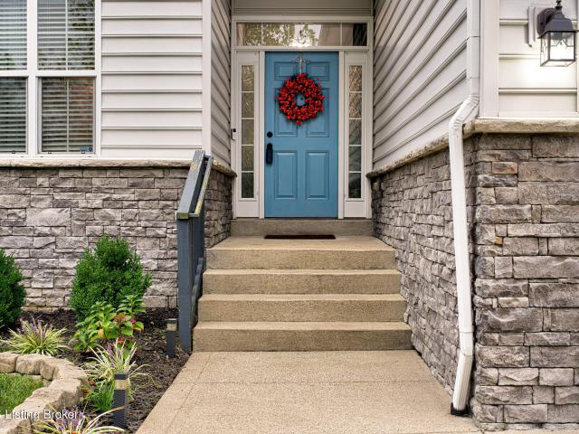 House for sale in Mount Washington, Bullitt County