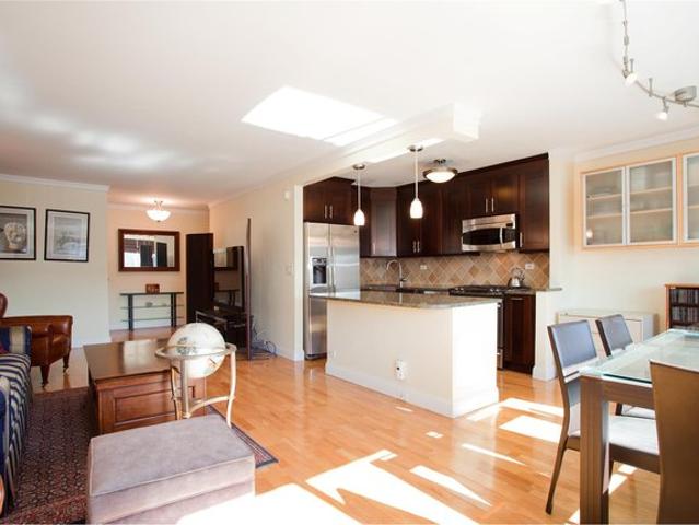 Condo for sale in Arverne, New York