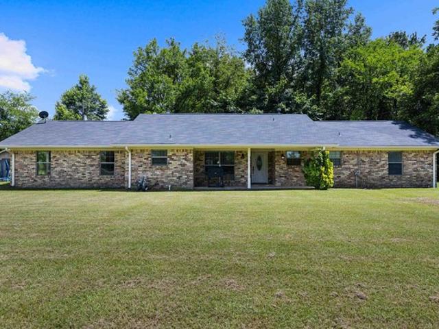 House for sale in Camp, Texas