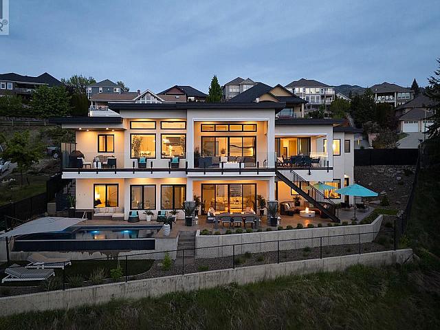House for sale in Winfield, British Columbia