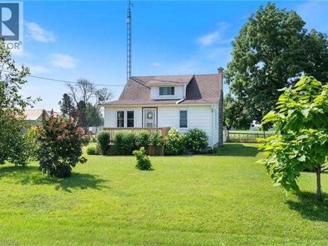 House for sale in Ontario