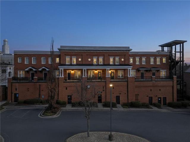 Condo for sale in Suwanee, Georgia