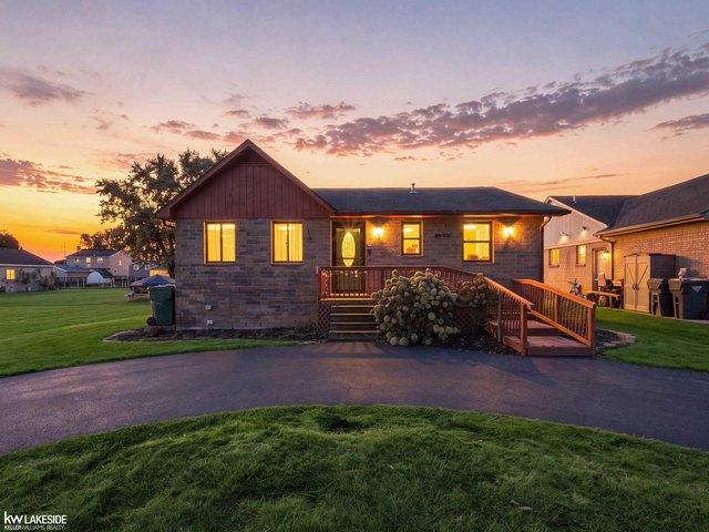 House for sale in Saint Clair Haven, Harrison Township