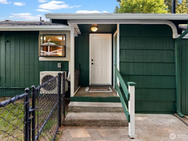 House for sale in Washington