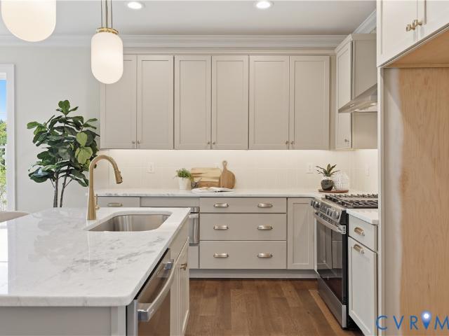 Condo for sale in Virginia