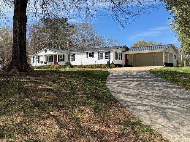 House for sale in Stokes, North Carolina