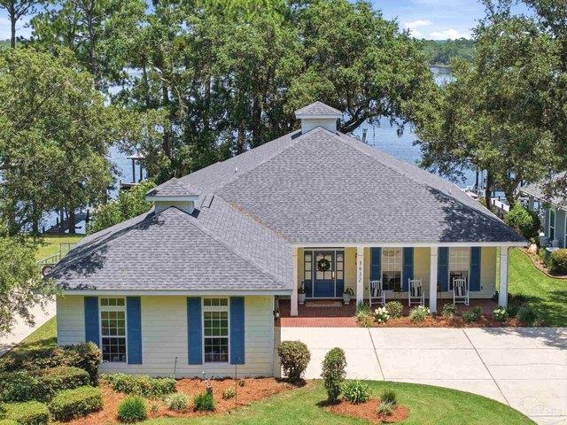 House for sale in Milton, Florida