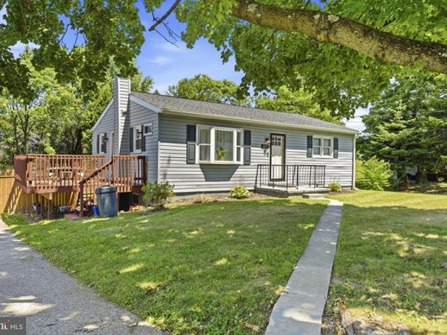 House for sale in Roberts Field, Hampstead